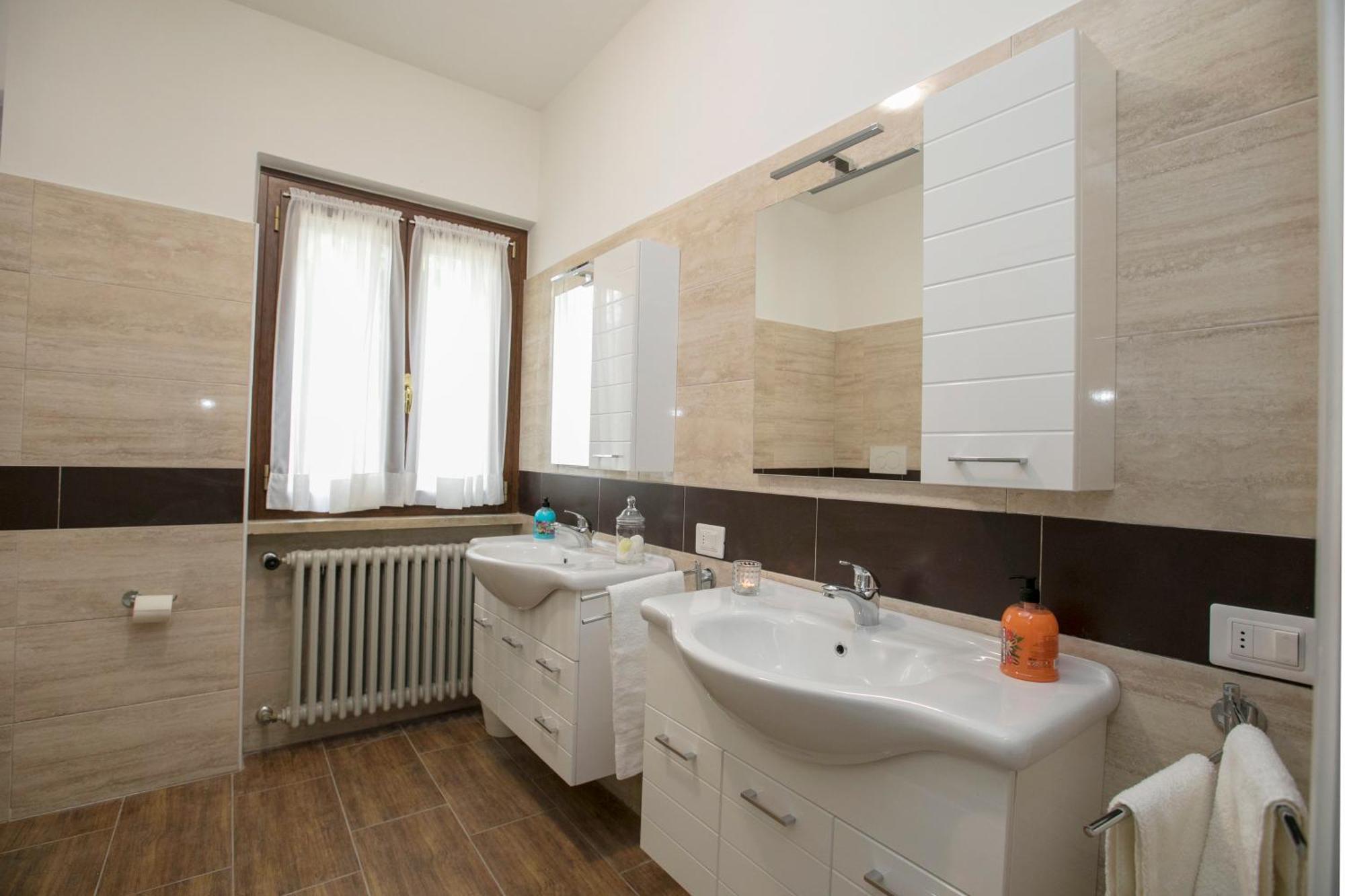 Villa Alberti 900M From Garda Lake - Happy Rentals Salò Eksteriør bilde
